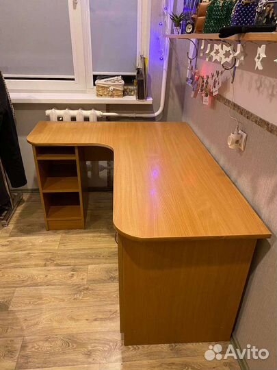 Угловой письменный стол бу