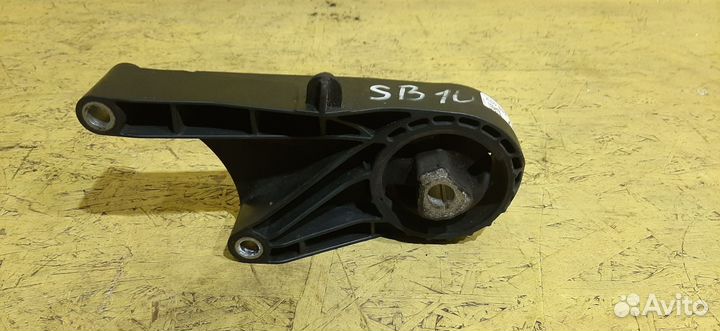 Опора двигателя передняя Opel Astra J