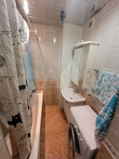 3-к. квартира, 80 м², 3/5 эт.