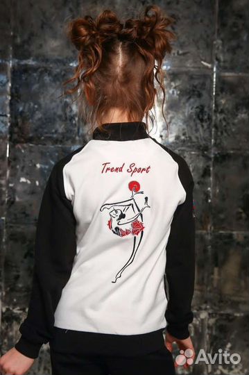 Кофта, олимпийка для девочки 134-140 и 140-146