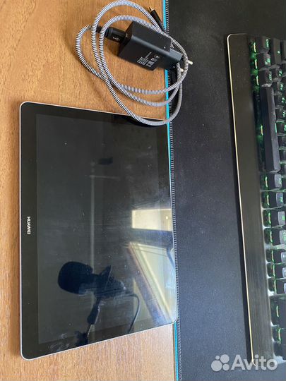 Планшет huawei mediapad t3 10