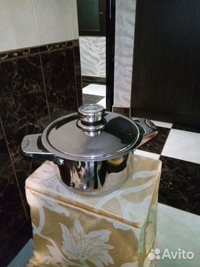 Набор посуды из нержавейки