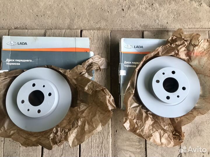 Диски тормозные передние LADA