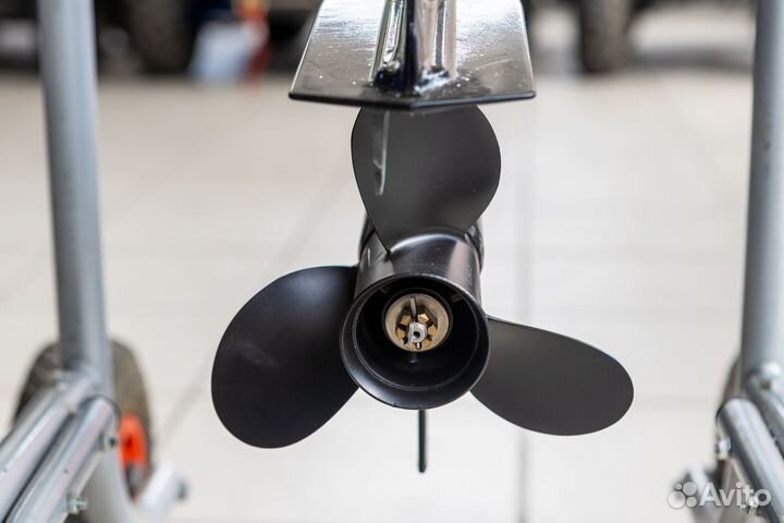 Лодочный мотор Gladiator G 9.8 FHS