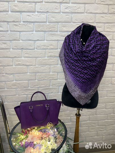 Платок шелк италия и сумка в подарок