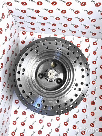 Редуктор хода Hyundai R140LC-7A