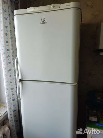 Холодильник на запчасти