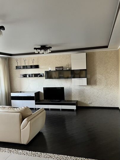 3-к. квартира, 80 м², 6/15 эт.