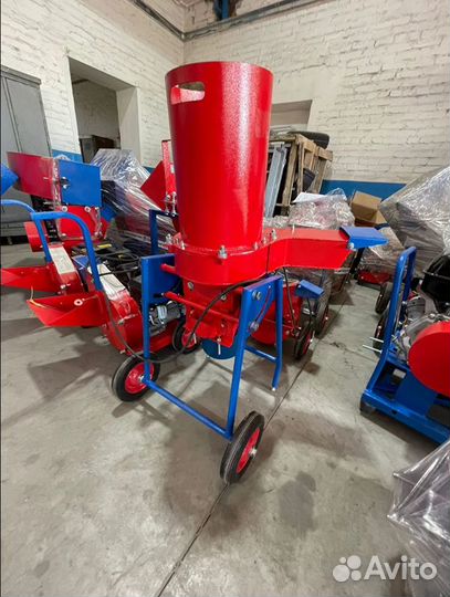 Измельчитель травы, ботвы, соломы тр250 (220В)