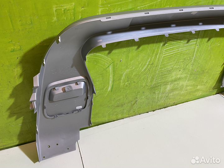 Накладка переднего бампера Рено Дастер 2 Новая