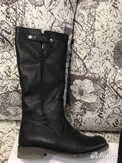 Зимние женские сапоги