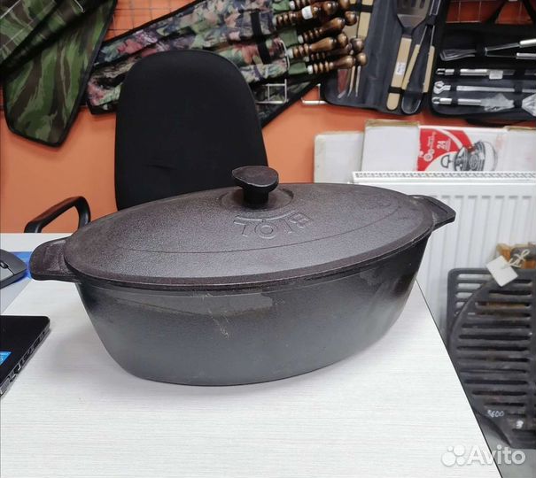 Гусятница литая чугунная на 8 л