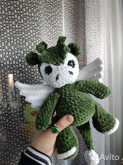 Дракоша Символ 2024 года. Вязаная игрушка