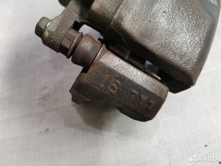 Суппорт тормозной передний левый Mazda 6 GH 2.0 LF