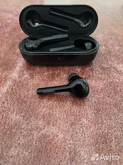 Беспроводные наушники huawei FreeBuds Lite