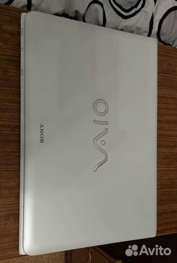 Ноутбук Sony Vaio SVE171e13v