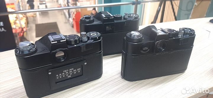 Пленочный фотоаппарат зенит