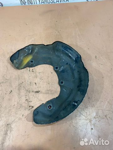 Пыльник тормозного диска передний правый Audi A6