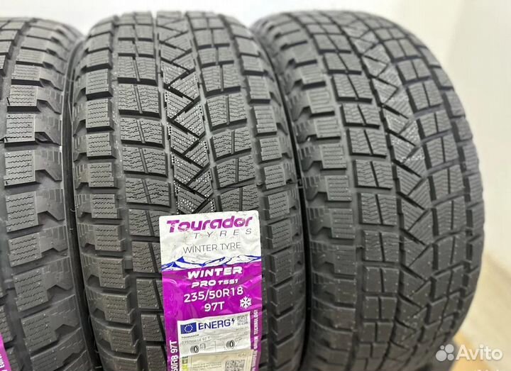 Tourador Winter Pro TSS1 235/50 R18 34T