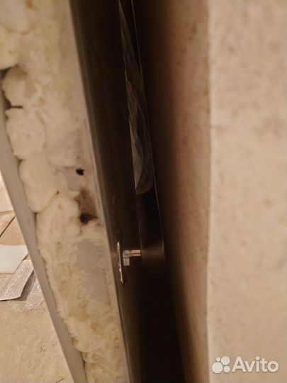 Дверь входная железная