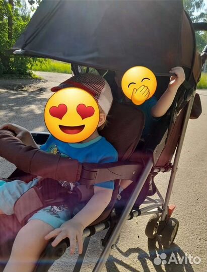 Коляска для двойни,погодок Safety 1st