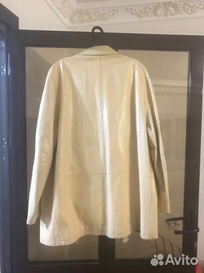 Кожаный плащ