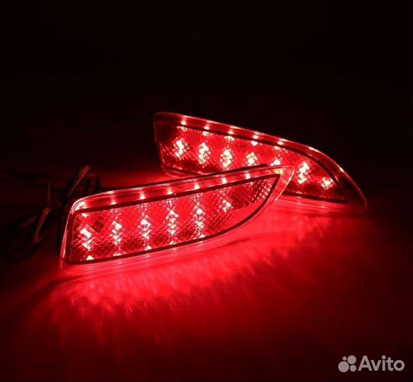Светодиодный катафот в задний бампер Toyota