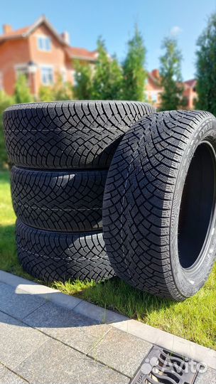 Nokian Tyres Hakkapeliitta R5 SUV 255/50 R19 111R