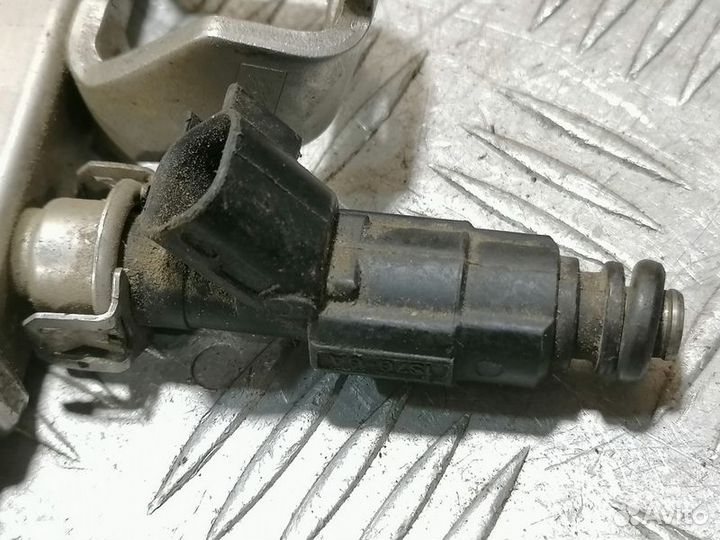 Форсунка двигателя Ford C-max 2003-2010