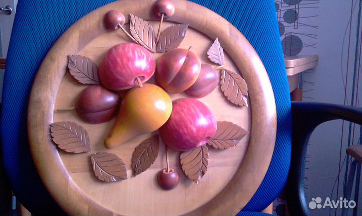 Продаю картины из дерева