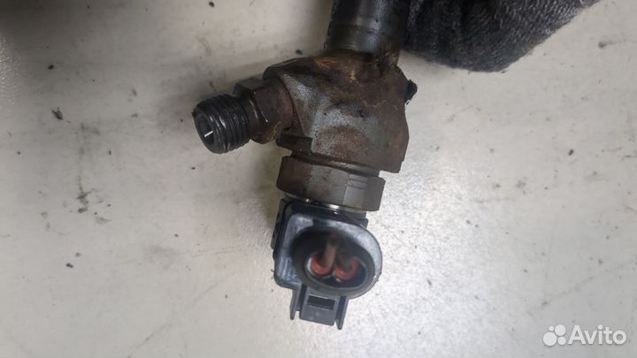 Форсунка топливная Skoda Yeti, 2013