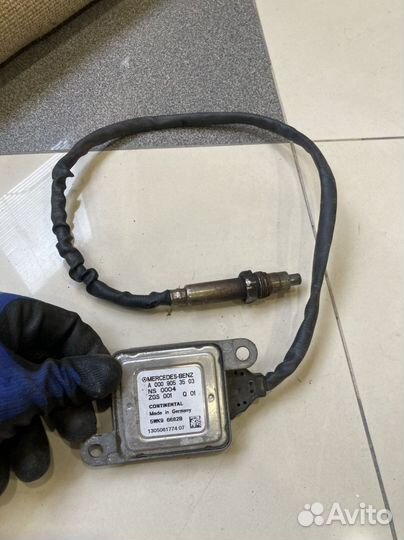 Датчик кислородный Mercedes A0009053503