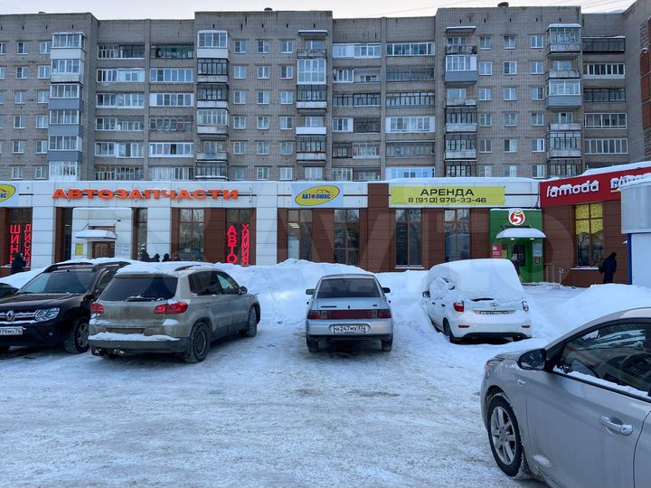 Торговая площадь, 348.3 м²