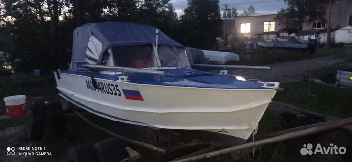 Моторная лодка