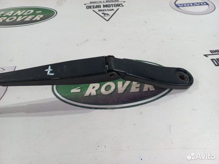 Поводок стеклоочистителя передний левый Volvo V70