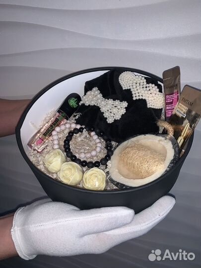 Подарочный бокс для девушки