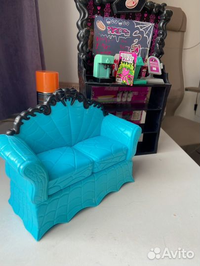 Мебель для кукол монстр хай