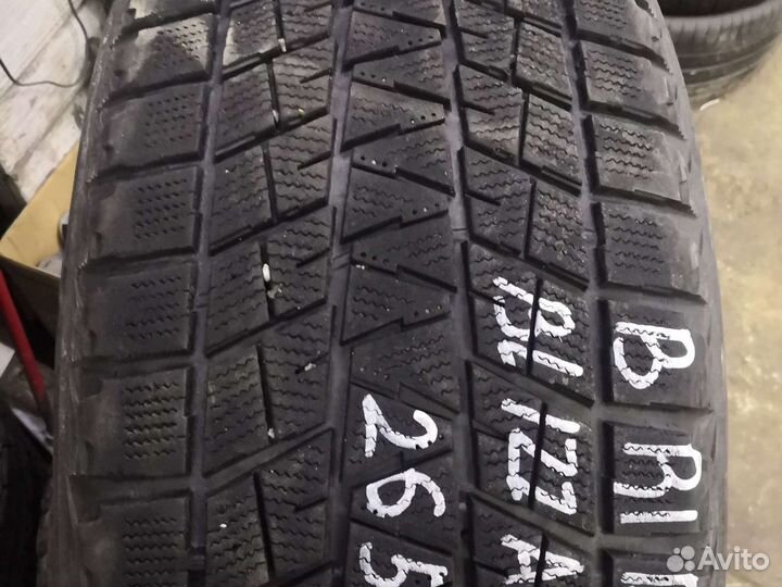 Bridgestone Blizzak DM-V1 265/50 R19