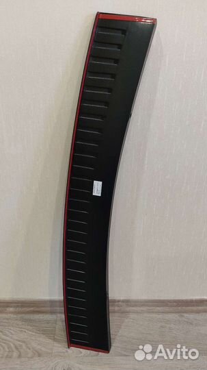 Накладка на задний бампер renault duster