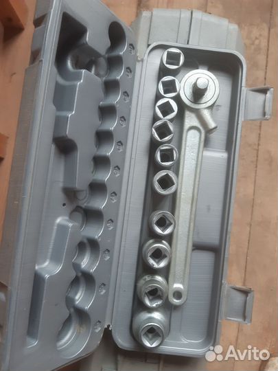 Ключи для ремонта