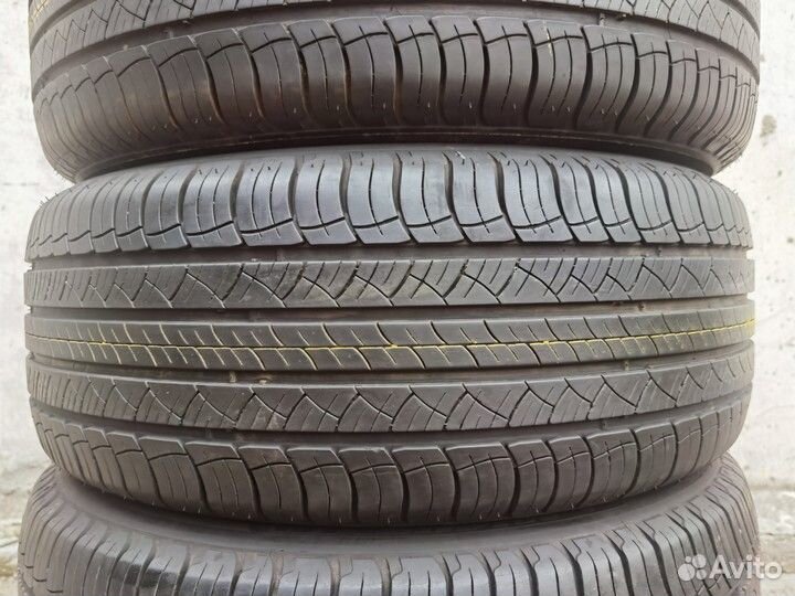 Michelin Latitude Tour HP 235/55 R18 100V