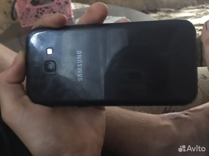 Телефон Samsung galaxy a5 2017