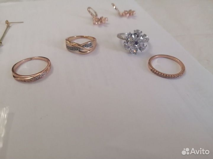 Продам украшения