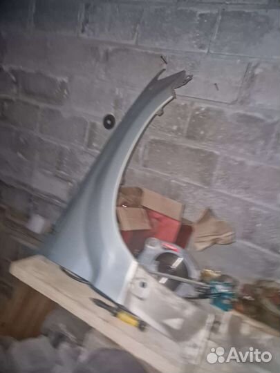 Правое крыло форд маверик 2005 год