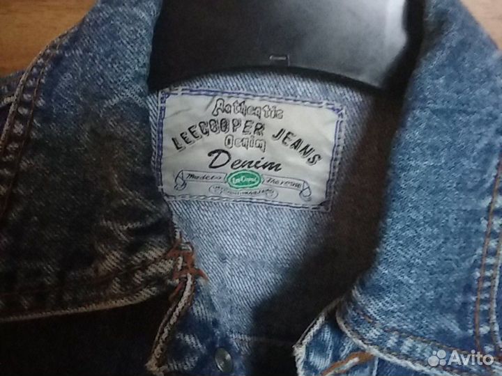 Джинсовая куртка