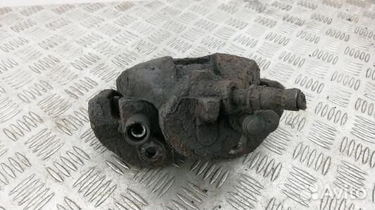 Суппорт тормозной передний правый ford focus 2 (KB