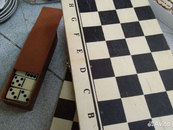 Шахматы, шашки, домино