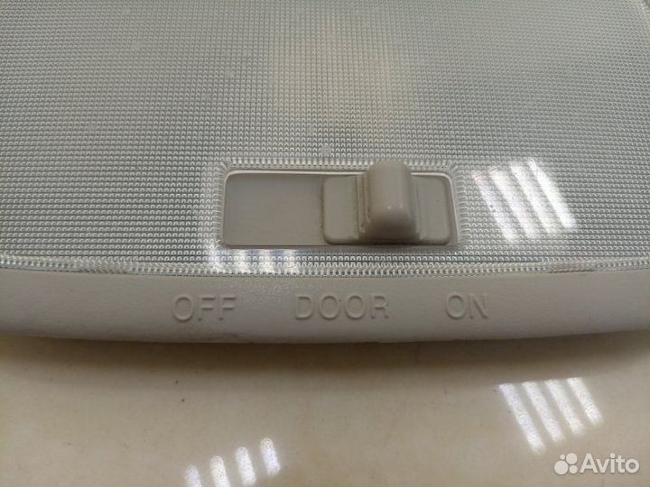 Плафон подсветки салона Kia Soul AM G4FG 2012