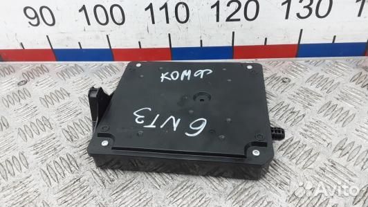 Блок комфорта renault megane 3 (6NT03M301)