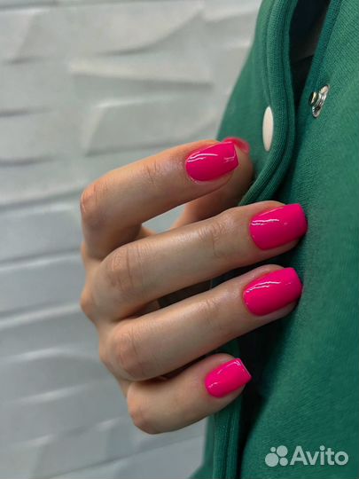 Мастер маникюра и педикюра